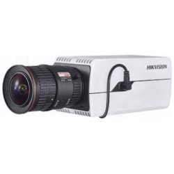 2Мп DarkFighter IP відеокамера Hikvision c IVS функціями DS-2CD5026G0-AP