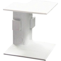Внутрішній кут E.next e.trunking.blend.in.stand.100.40